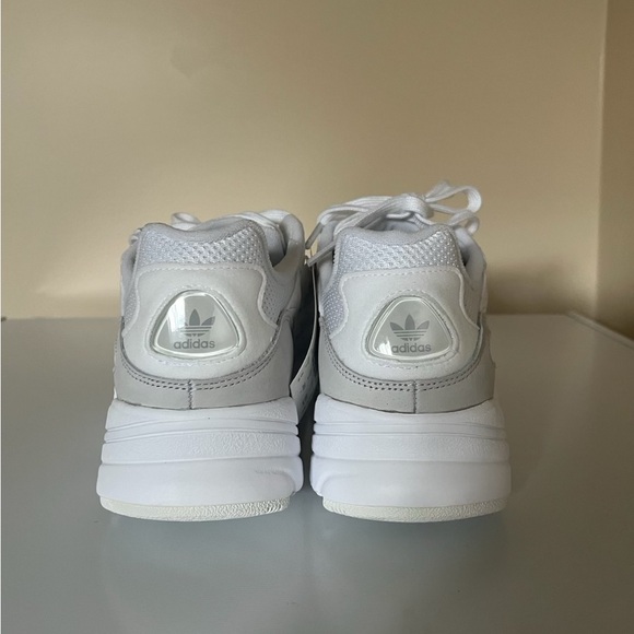 [NEW] ADIDAS YUNG 96 RUNNING SHOES - Picture 5 of 10